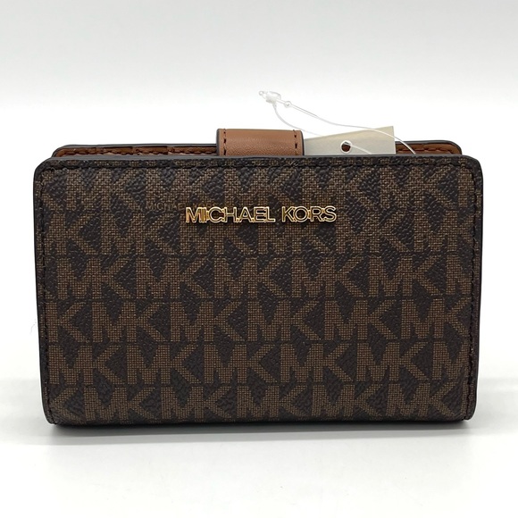 Michael Kors Medium Zip Corner Wallet Brown - Picture 2 of 7